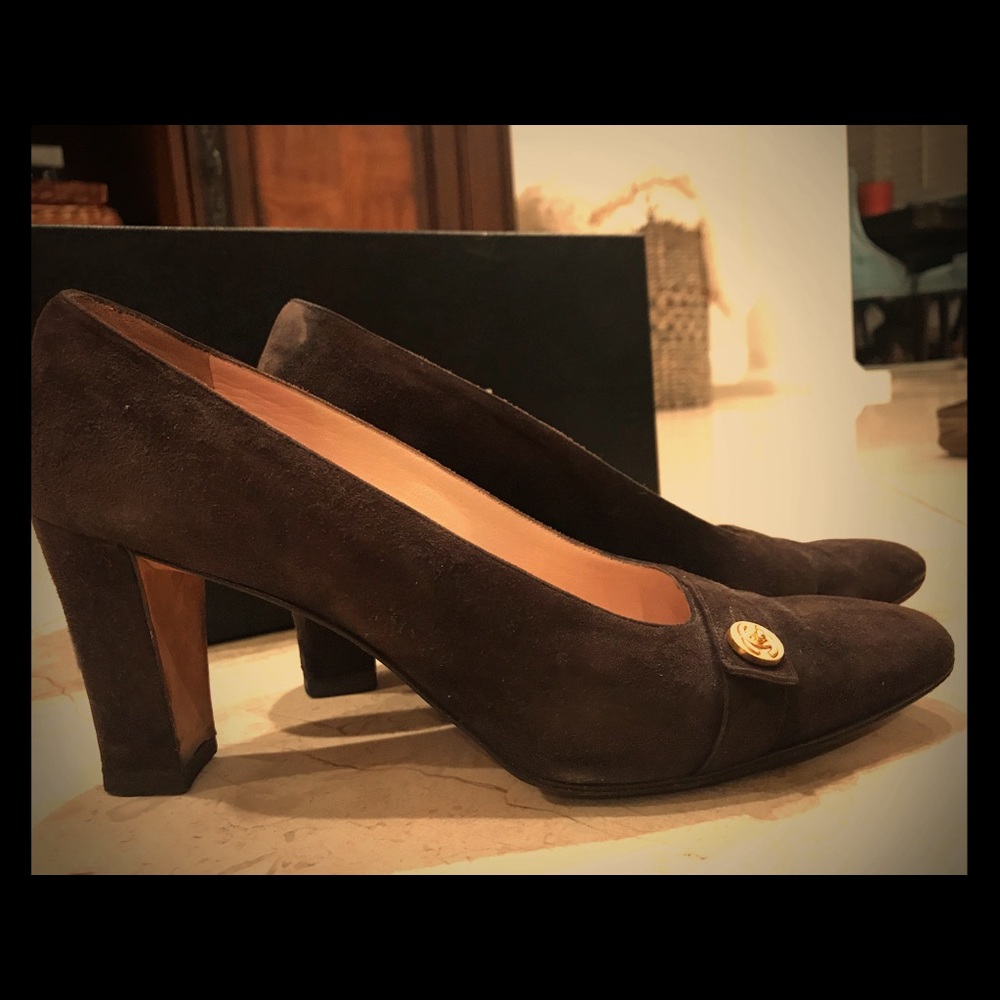 Vintage Chanel Brown Suede Heels